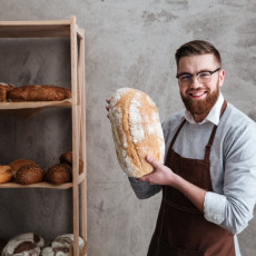 Nové směry v pekařských surovinách: čisté etikety, lokální dodavatelé, transparentnost